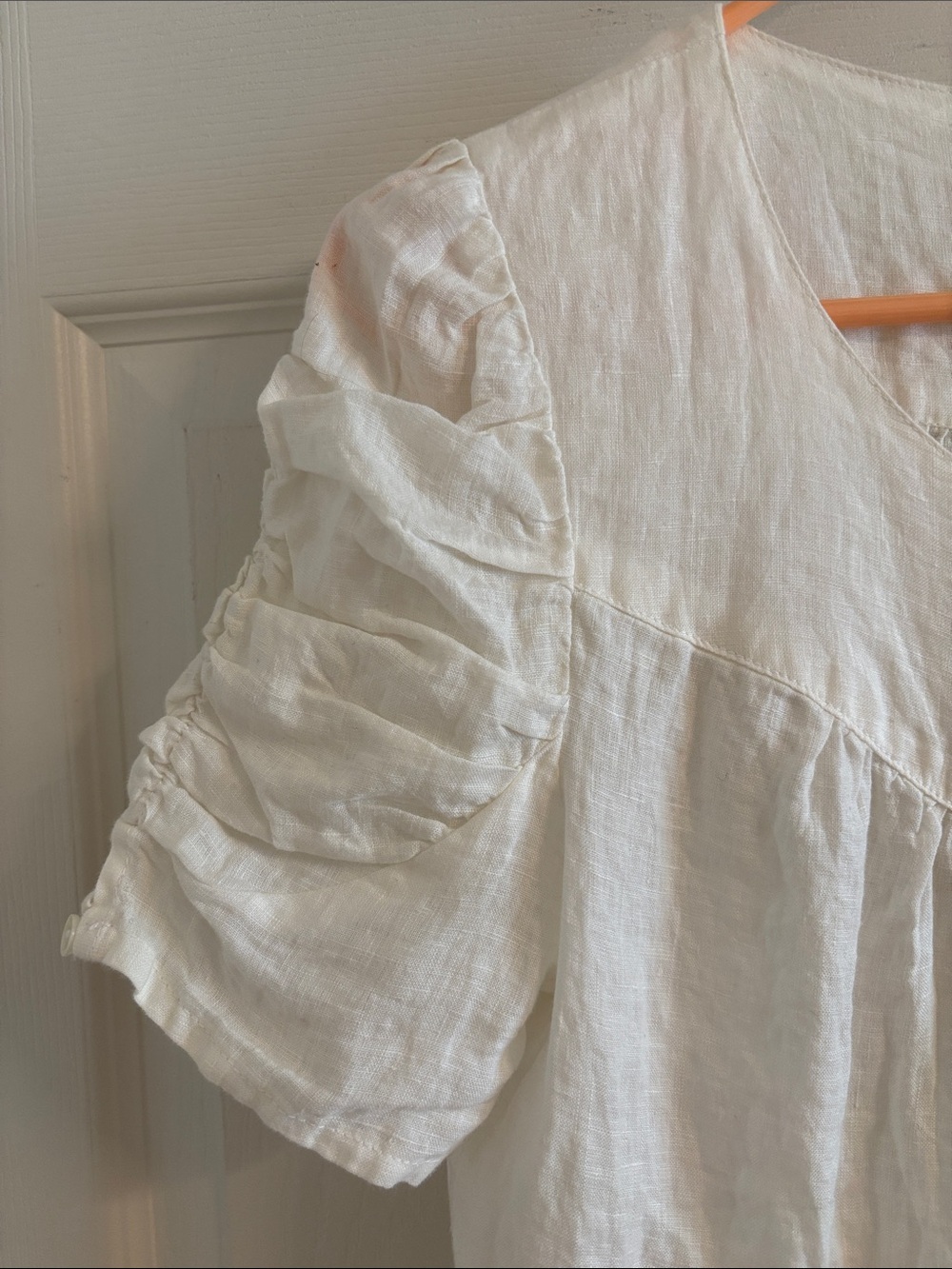 Meadow Rue Linen White Button-Front Short Sleeve Peplum Blouse - Picture 2 of 6